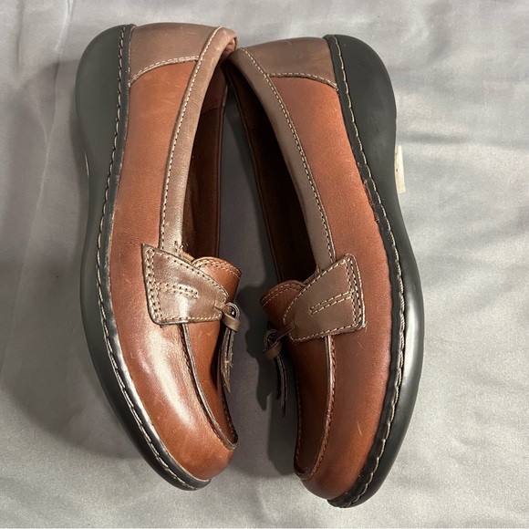 Clarks Ashland Bubble Loafers Slip On Comfort Brown Leather Women 6W Wide Petite - Picture 5 of 13